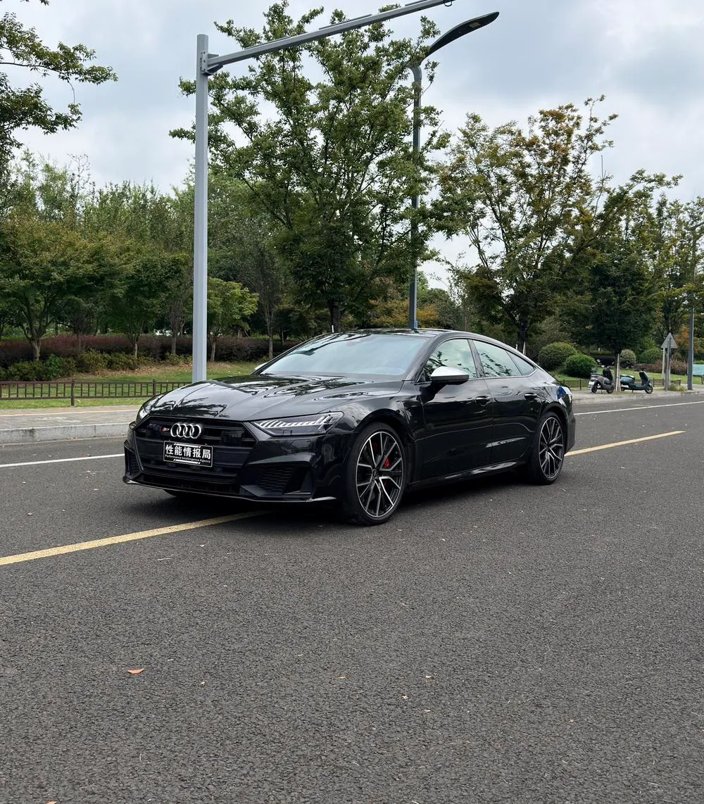 Audi S7, 2021