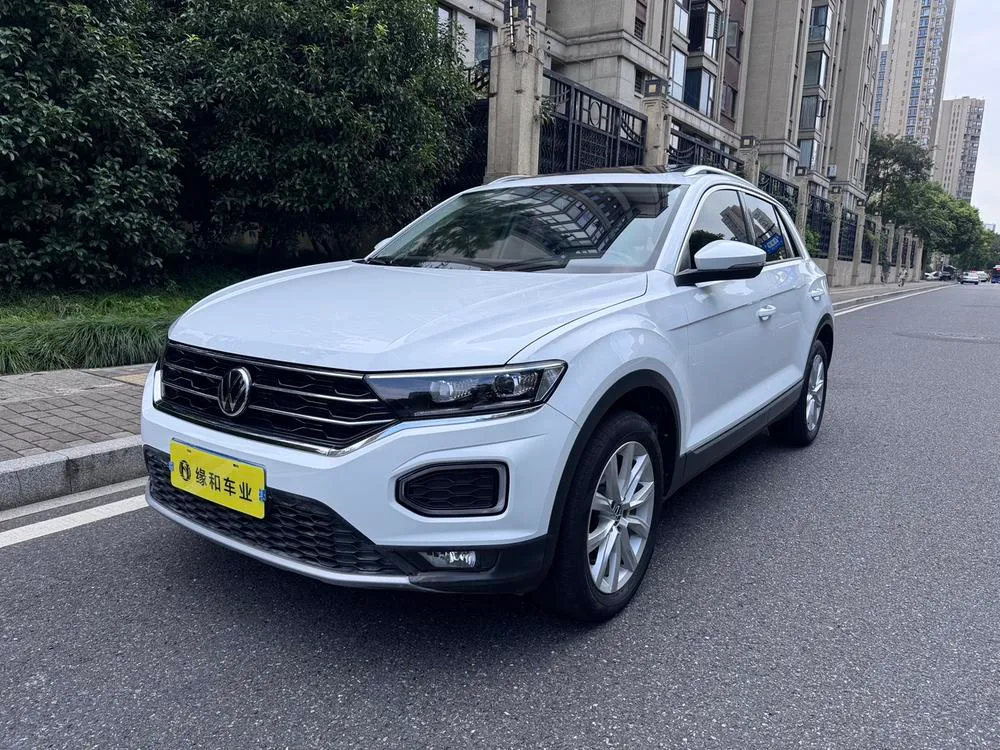 Volkswagen T-Roc Facelift 280TSI DSG 2WD Elite Smart Connected Edition, 2021 — фото 1