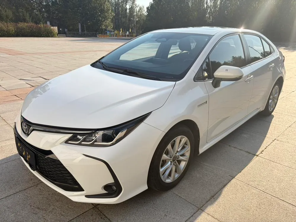 Toyota Corolla Smart Hybrid Dual Engine 1.8L E-CVT Edition, 2023 — фото 1