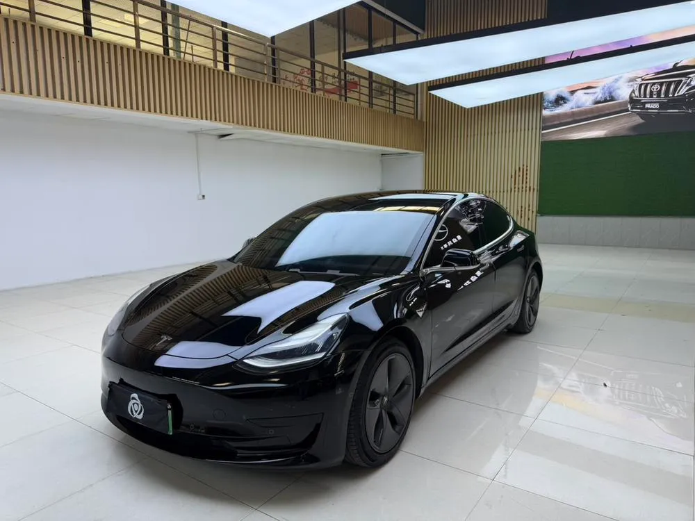 Tesla Model 3, 2020