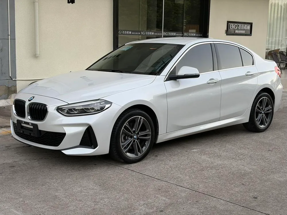 BMW 1-Series, 2021