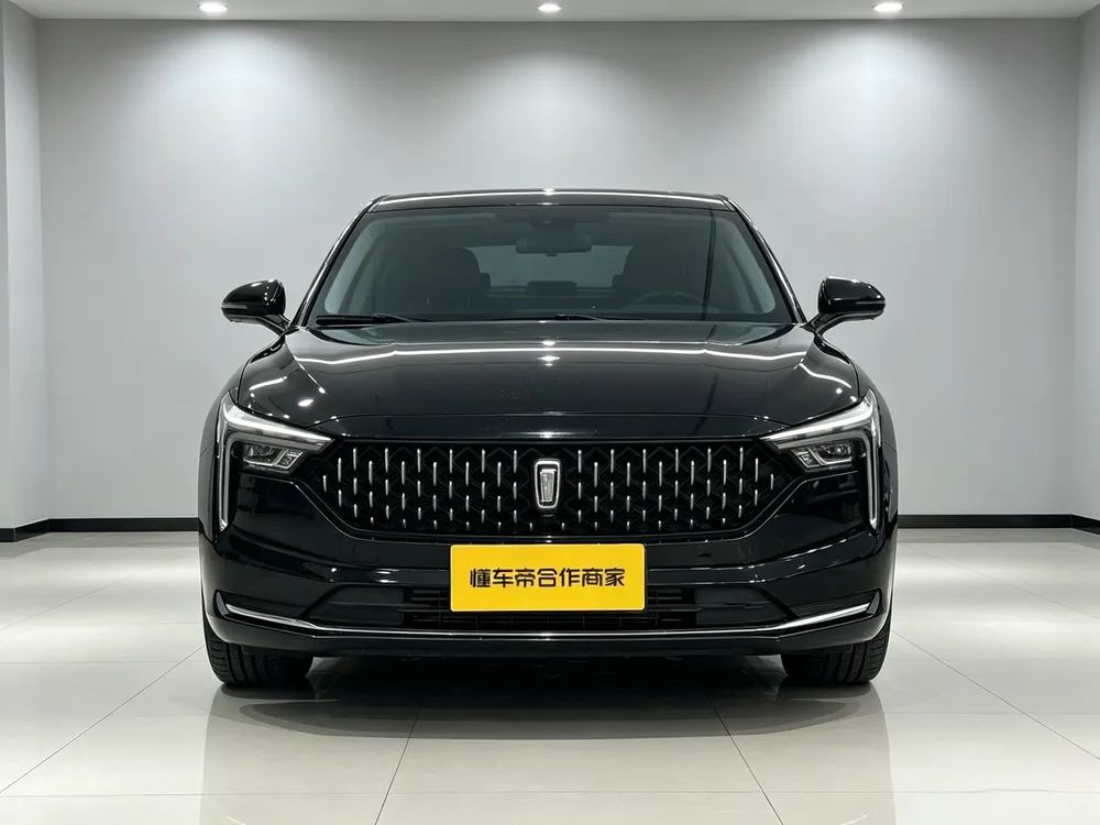 Besturn Bestune B70 1.5T Auto Joy Version 70 Anniversary Edition, 2023 — фото 1