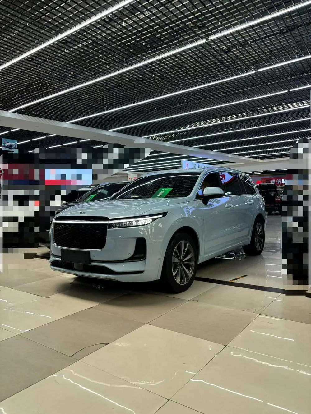 Li Auto ONE EREV 6 Seater Edition, 2020 — фото 1