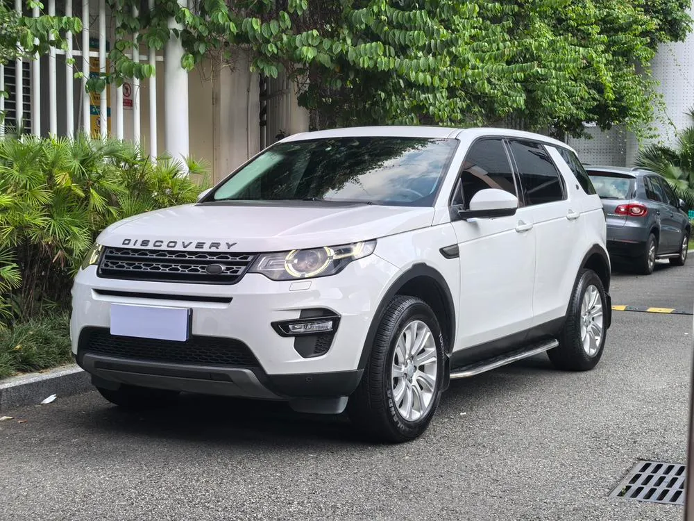 Land Rover Discovery Sport 240PS SE Edition, 2018 — фото 1