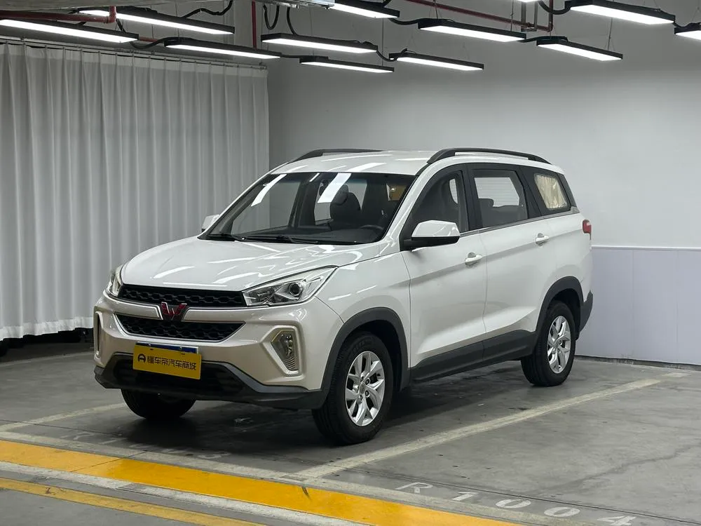 Wuling Hongguang S3, 2018