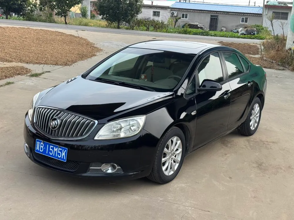 Buick Excelle, 2013