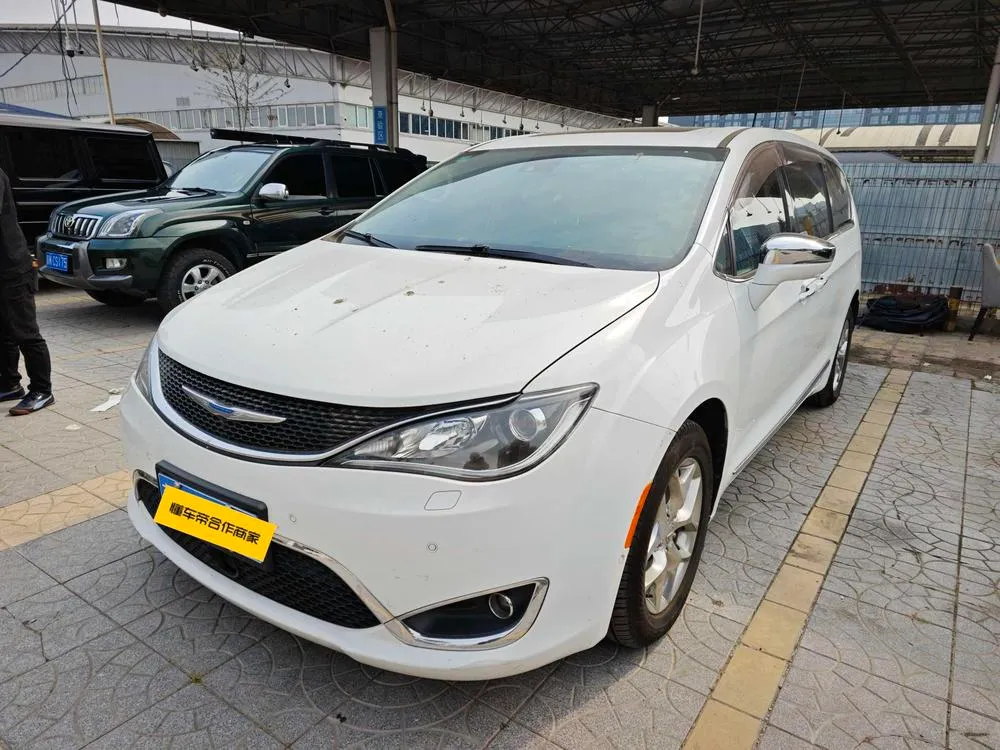 Chrysler Grand Voyager (Import), 2017