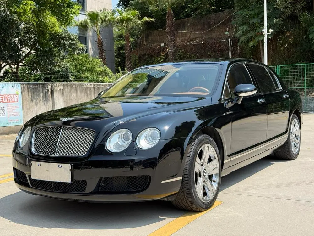 Bentley Flying Spur, 2008