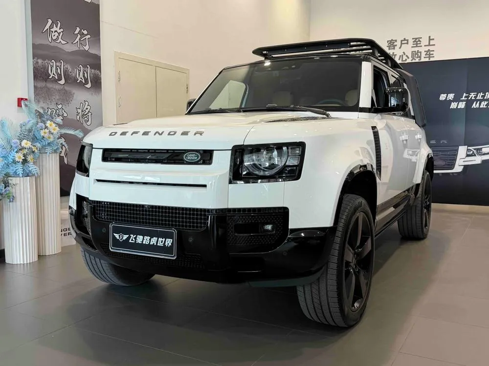 Land Rover Defender, 2025