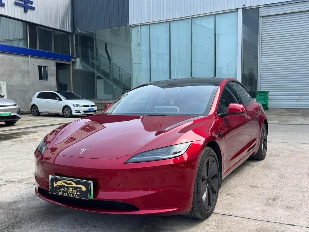 Tesla Model 3, 2025