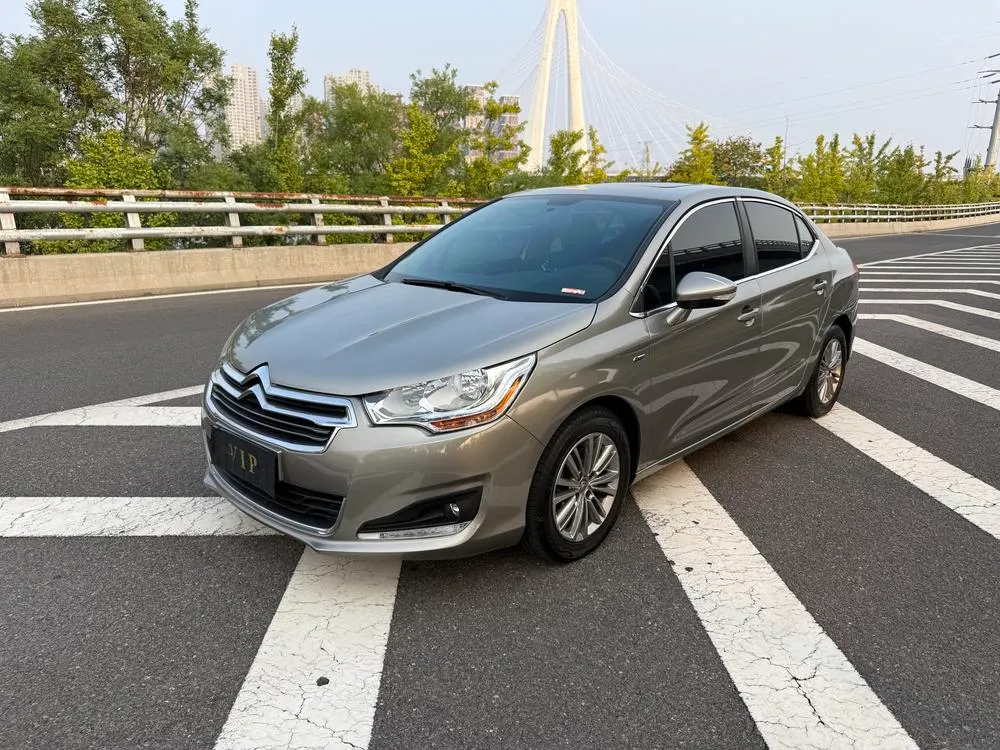 Citroen Citroën C4L, 2015