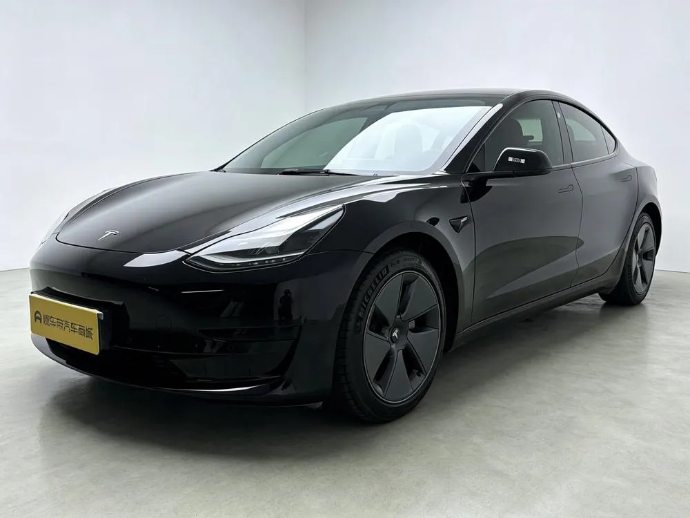 Tesla Model 3, 2021