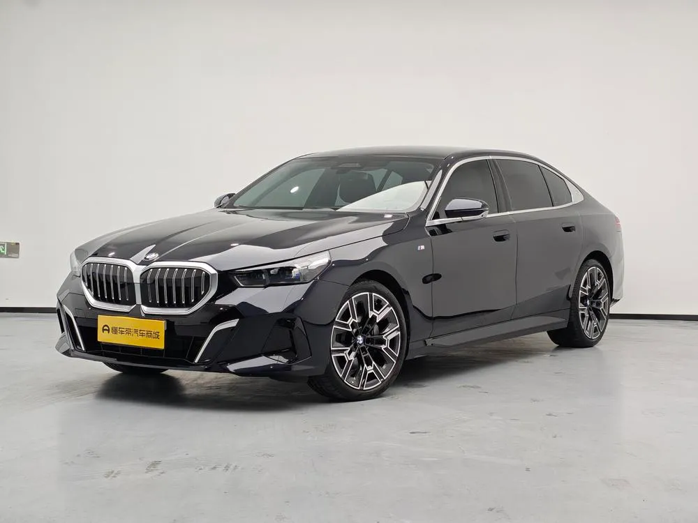 BMW 5-Series 530Li Prestige Version M Sport, 2025 — фото 1
