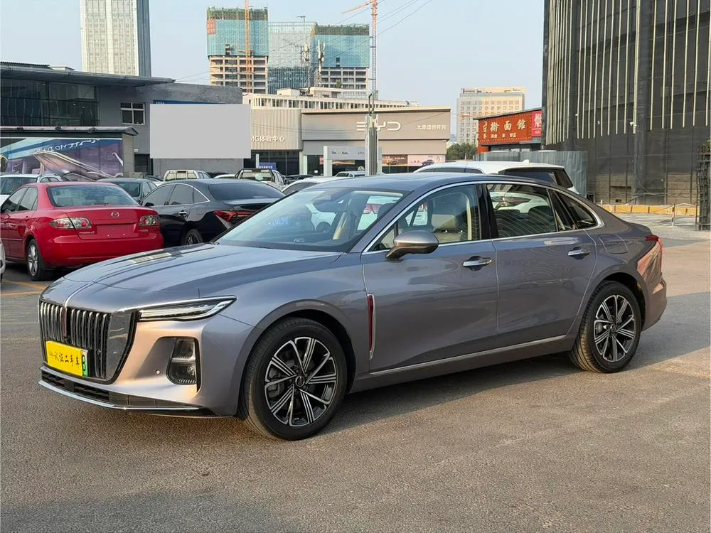 Hongqi H5 PHEV, 2025