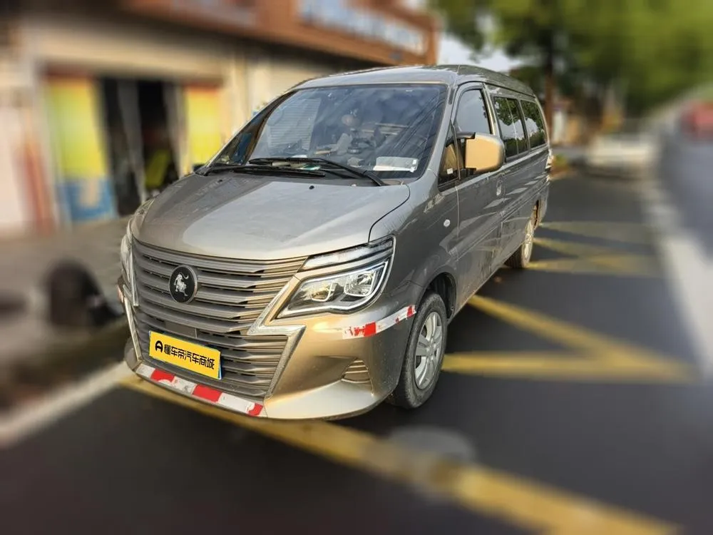 Dongfeng Fengxing Lingzhi M5L 1.6L Basic Version 7 Seater, 2023 — фото 1