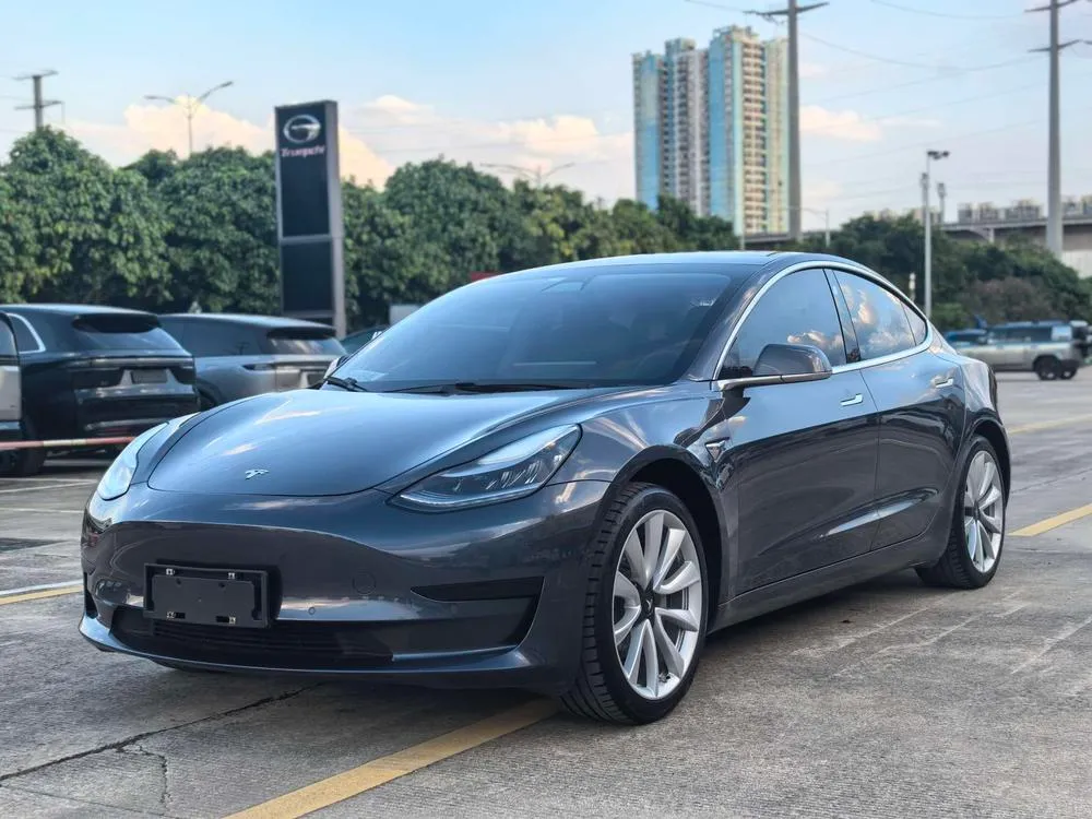 Tesla Model 3, 2019