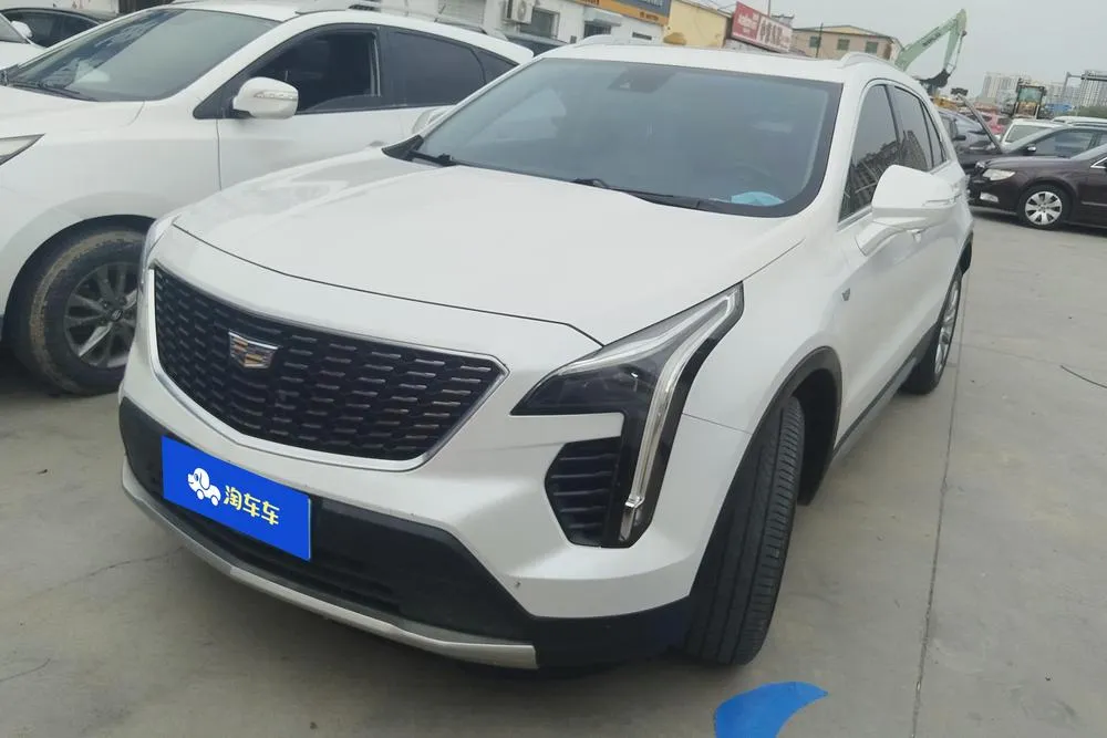 Cadillac XT4 28T 4WD Leading Version, 2018 — фото 1