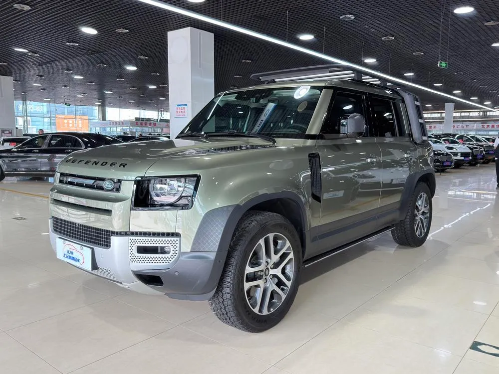 Land Rover Defender, 2024