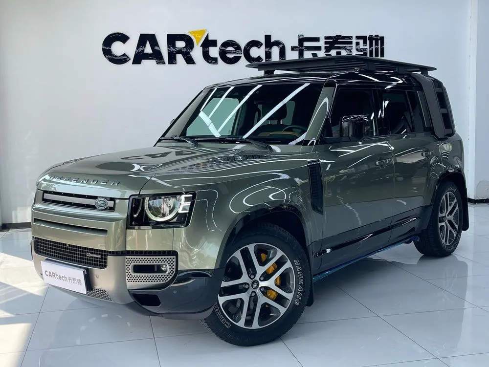 Land Rover Defender, 2022