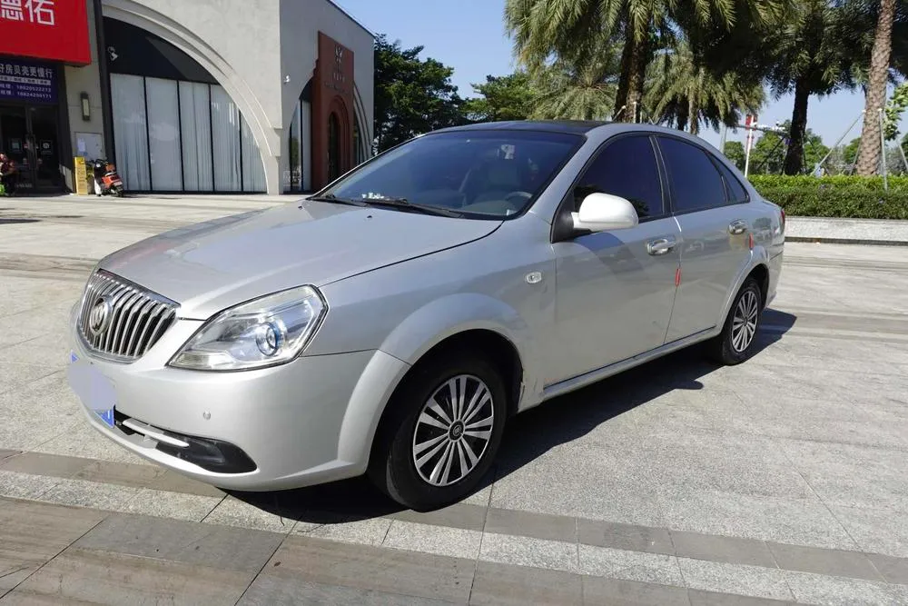 Buick Excelle 1.5L Auto Classic Version, 2015 — фото 1