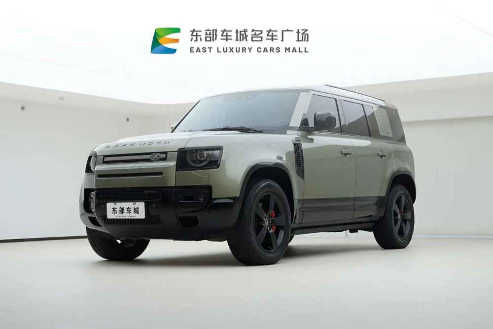 Land Rover Defender, 2023