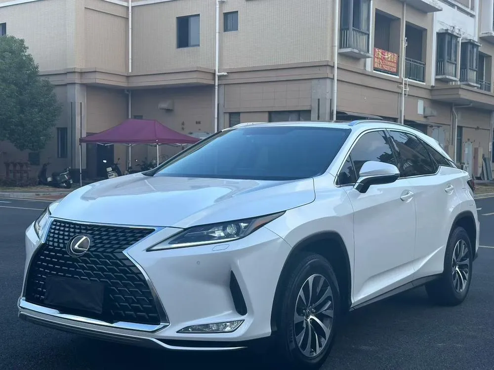 Lexus RX, 2020