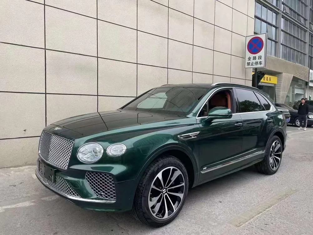 Bentley Bentayga, 2021