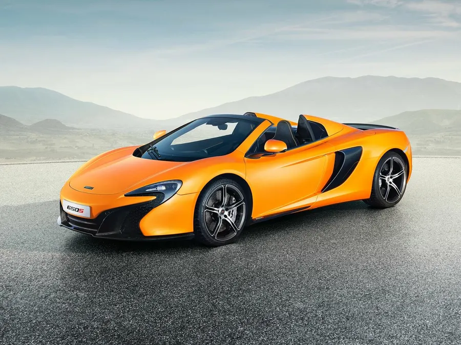 McLaren 650S — фото модели