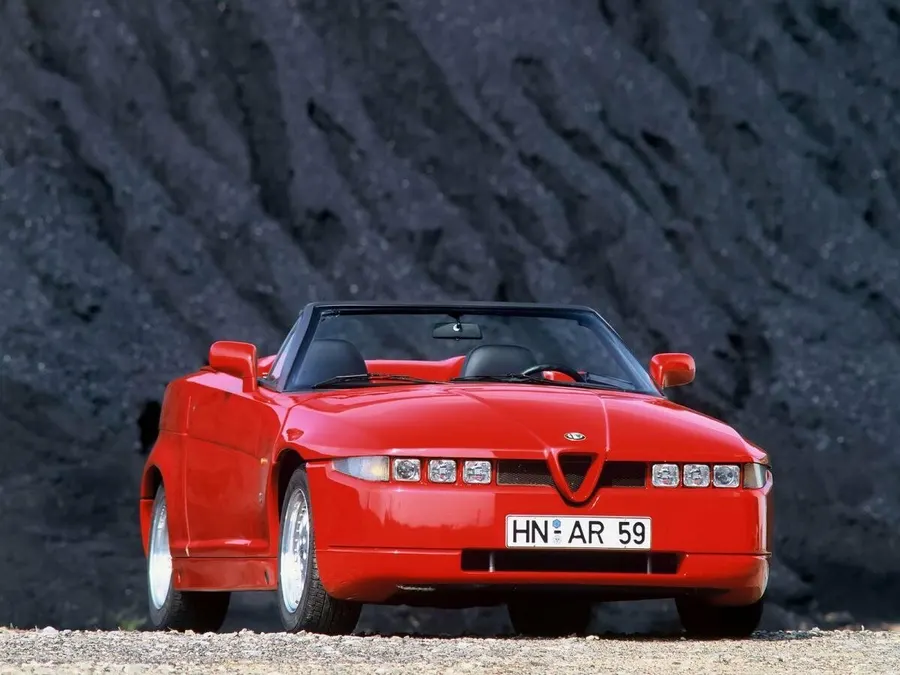 Alfa Romeo RZ — фото модели