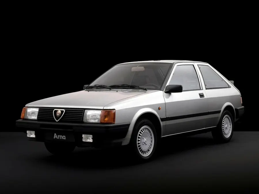 Alfa Romeo Arna — фото модели
