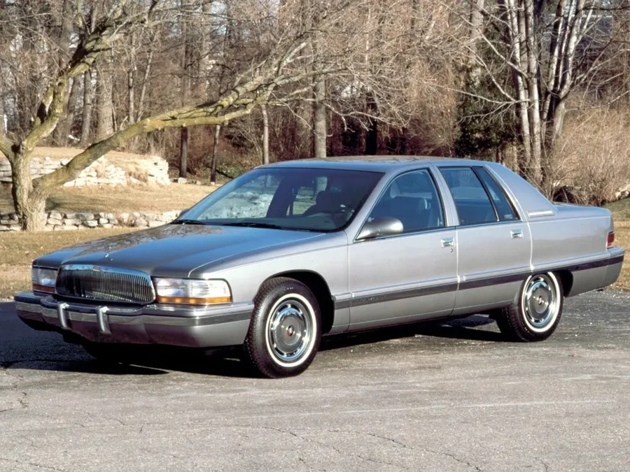 Buick Roadmaster — фото модели