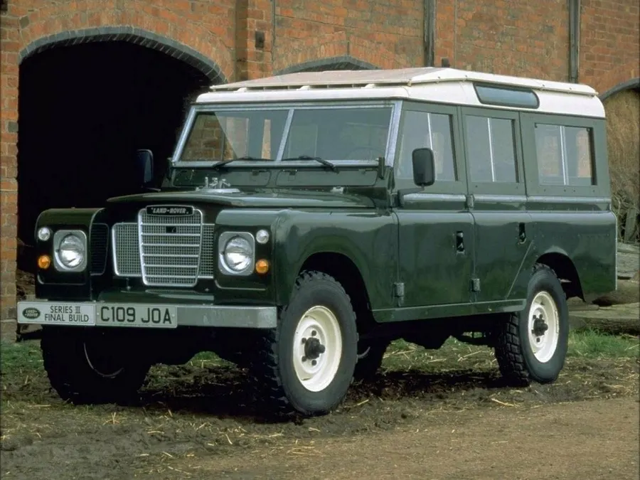 Land Rover Series III — фото модели