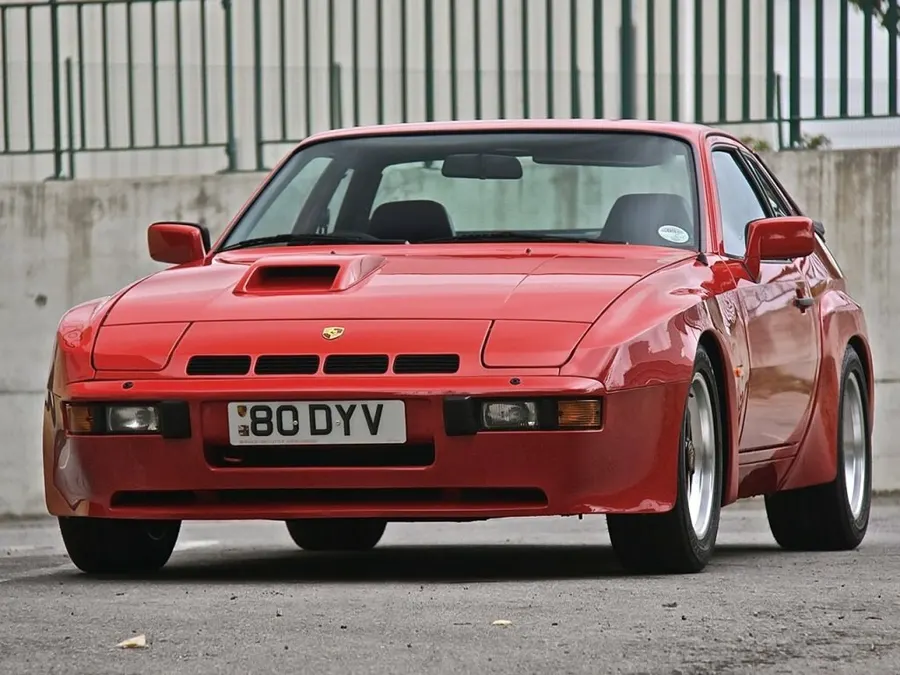 Porsche 924 — фото модели