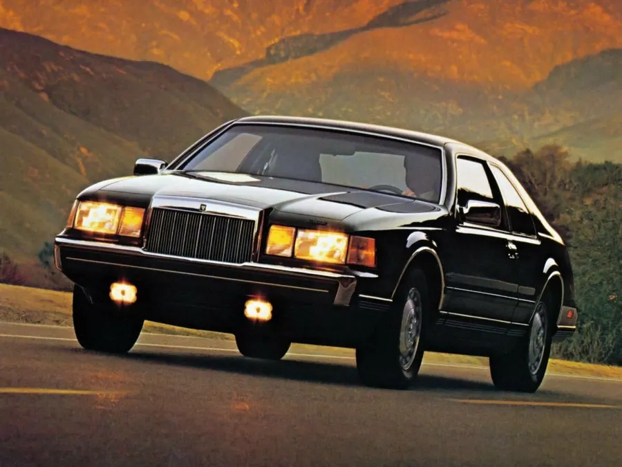 Lincoln Mark VII — фото модели