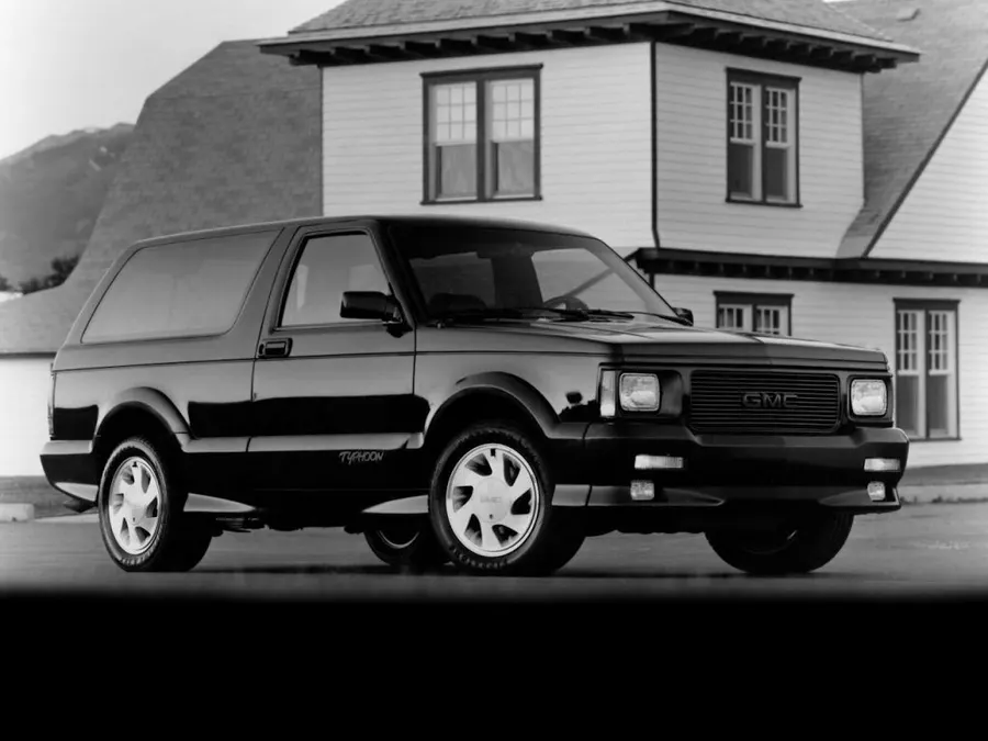GMC Typhoon — фото модели