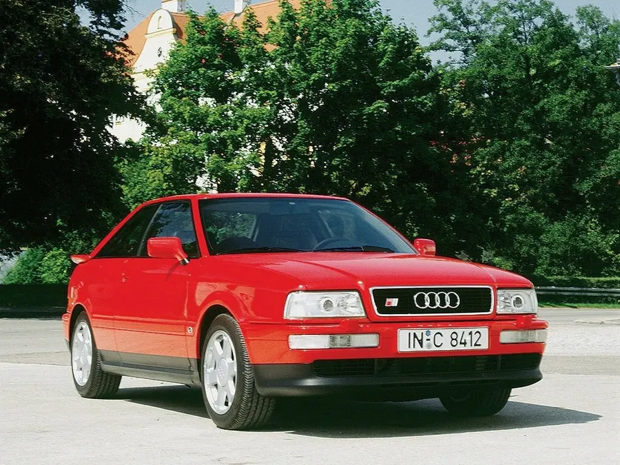Audi S2 — фото модели