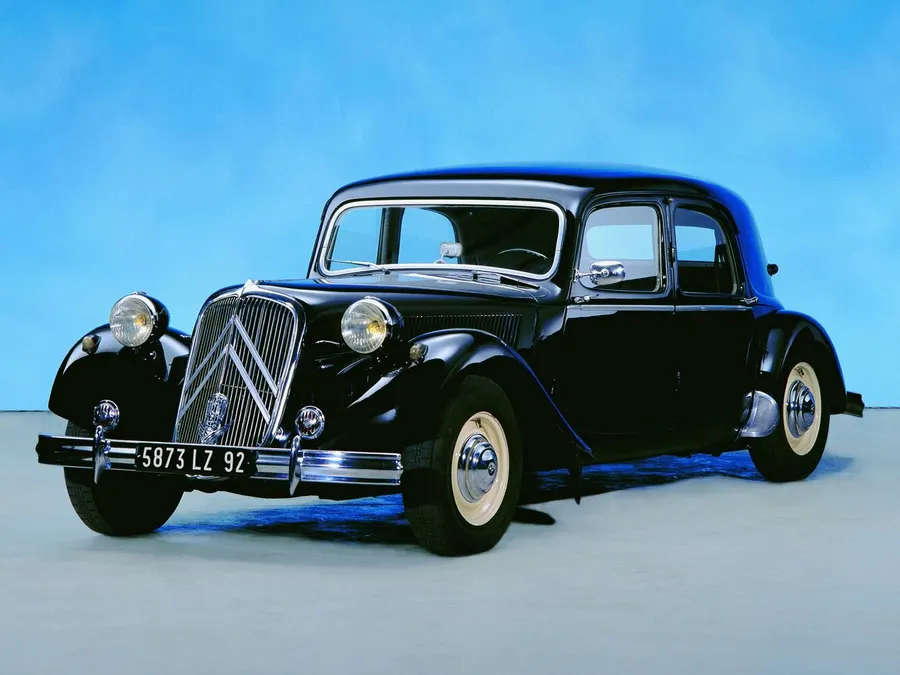 Citroen Traction Avant — фото модели — фото 1