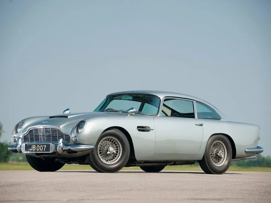 Aston Martin DB5 — фото модели