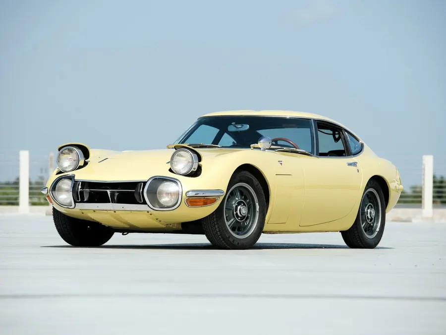 Toyota 2000GT — фото модели