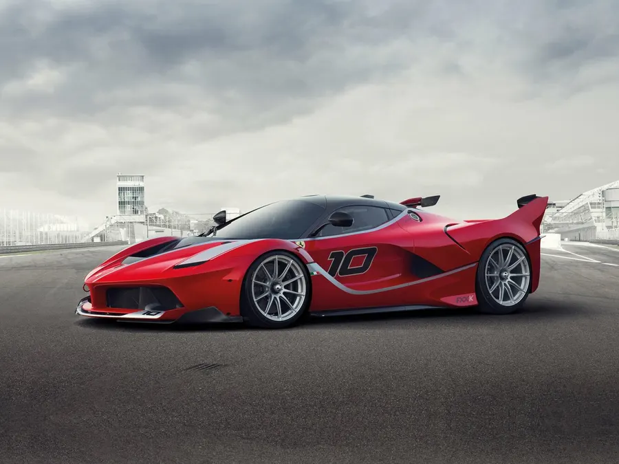 Ferrari FXX K — фото модели