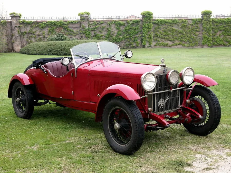 Alfa Romeo 6C — фото модели