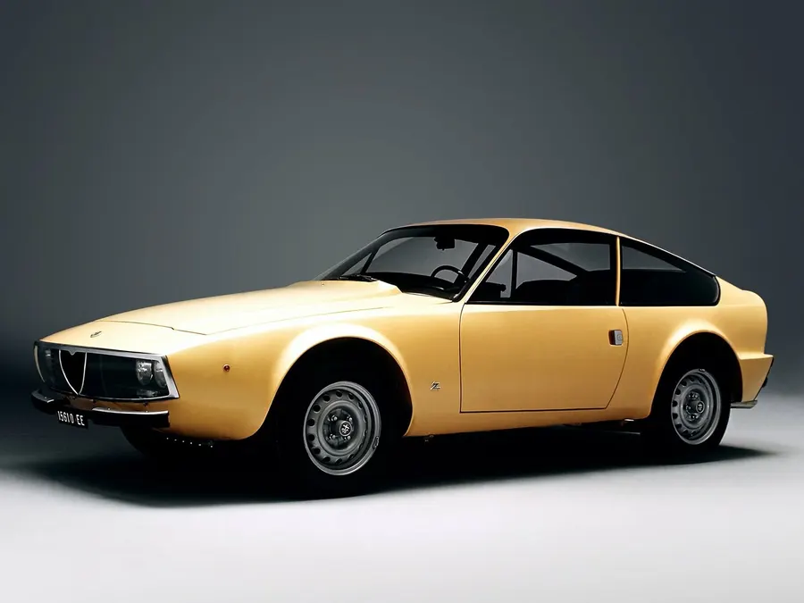 Alfa Romeo 105/115 — фото модели