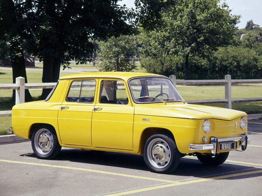 Renault 8 — фото модели