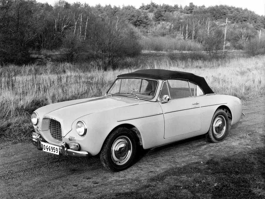 Volvo P1900 — фото модели