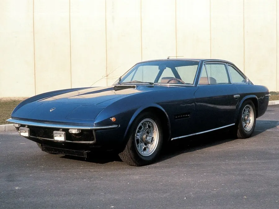 Lamborghini Islero — фото модели