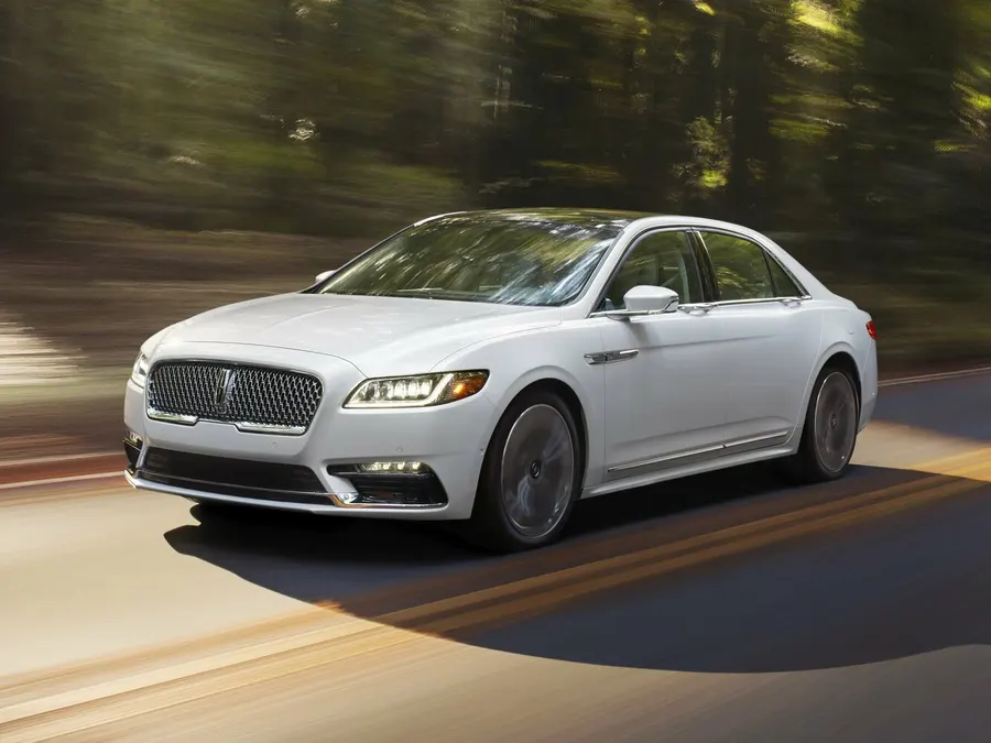 Lincoln Continental — фото модели
