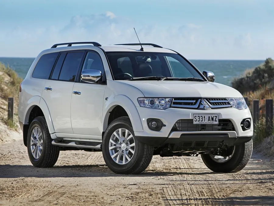 Mitsubishi Challenger — фото модели