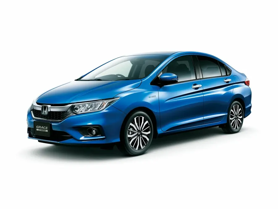 Honda Grace — фото модели