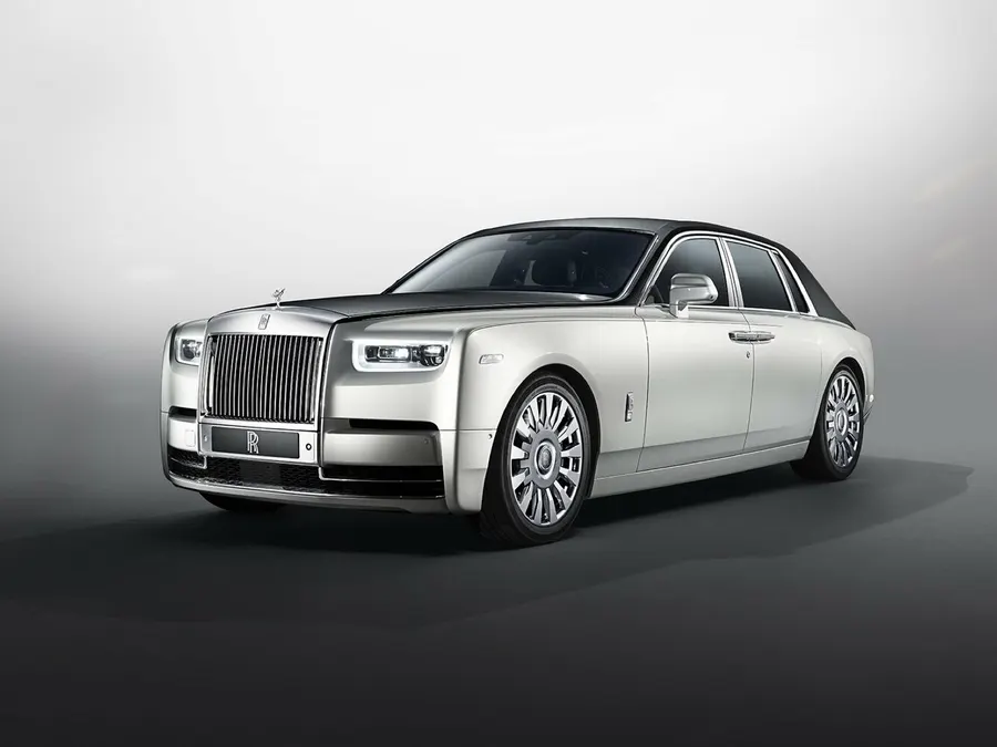 Rolls-Royce Phantom — фото модели — фото 1