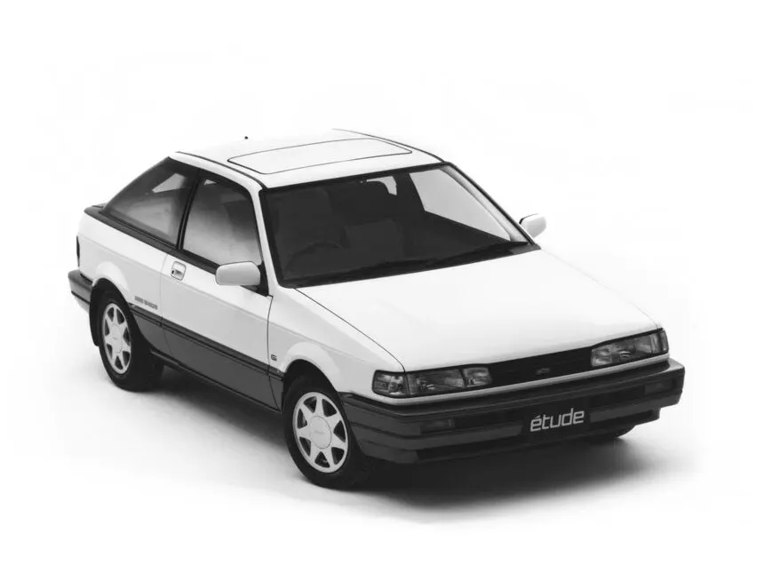 Mazda Etude — фото модели